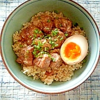 ☆豚軟骨味付け玉子丼☆